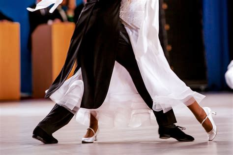 foxtrot dance origin: In the early 20th century, many people believed that the foxtrot originated in a dance hall in Paris, France.